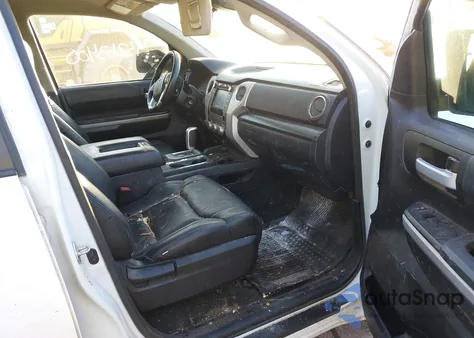 2018 Toyota Tundra Sr5 5.7L V8 from USA, damaged, VIN 5TFCY5F18JX023487